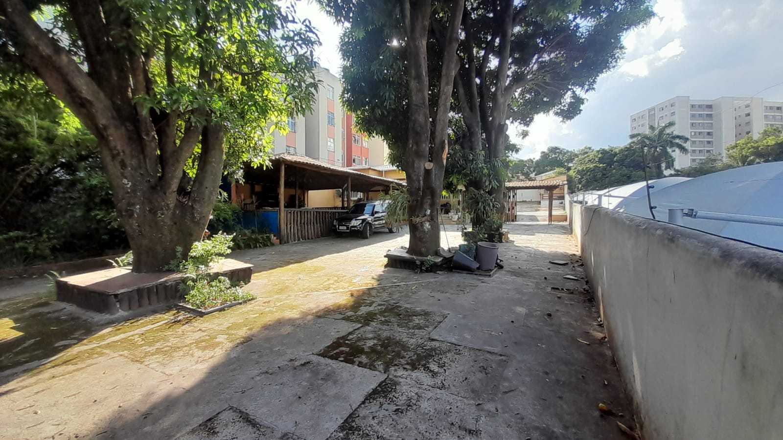 Casa à venda com 3 quartos, 1550m² - Foto 24