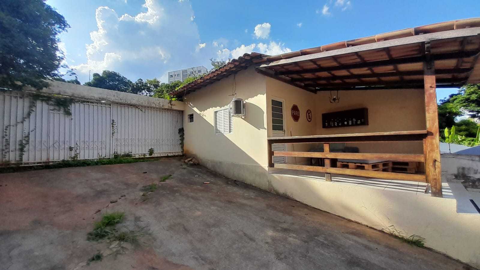 Casa à venda com 3 quartos, 1550m² - Foto 14