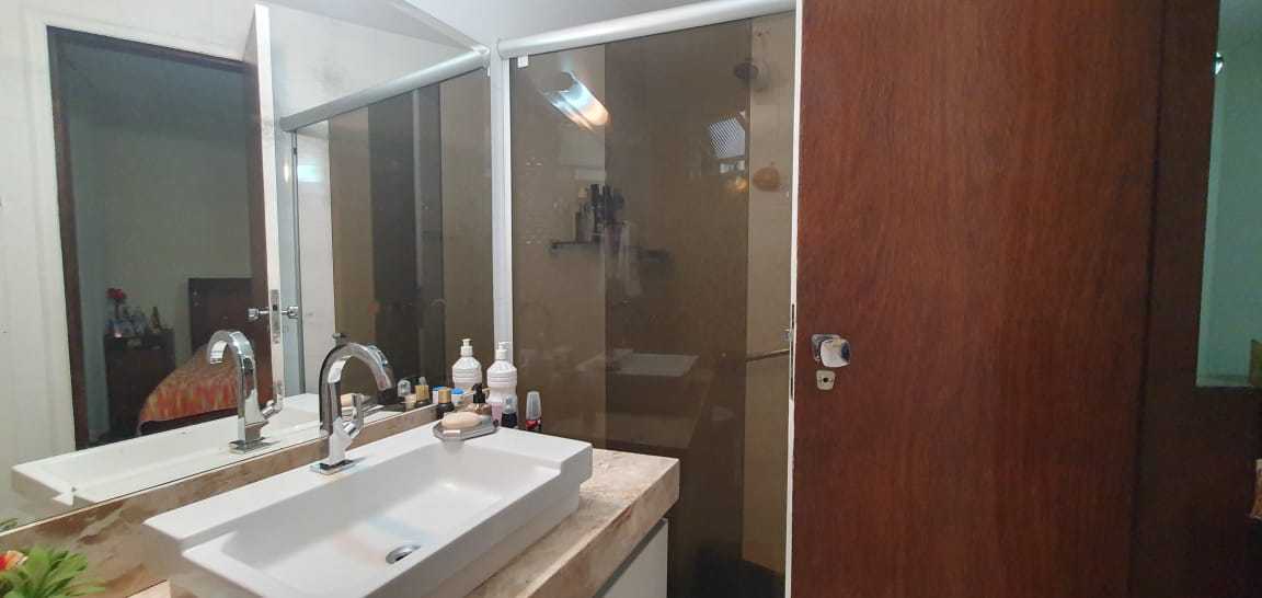 Apartamento à venda com 4 quartos, 160m² - Foto 7