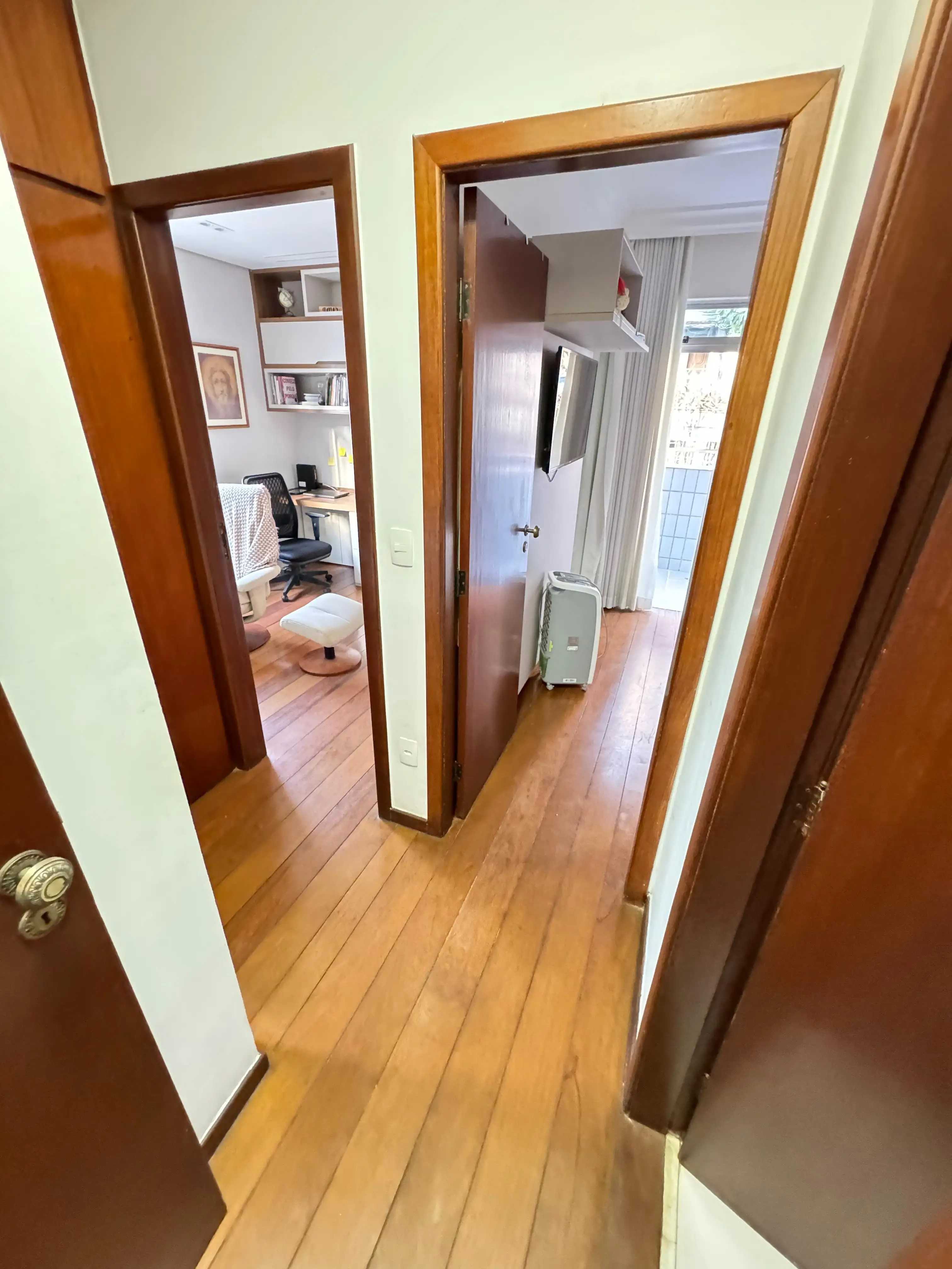 Apartamento à venda com 3 quartos, 98m² - Foto 8