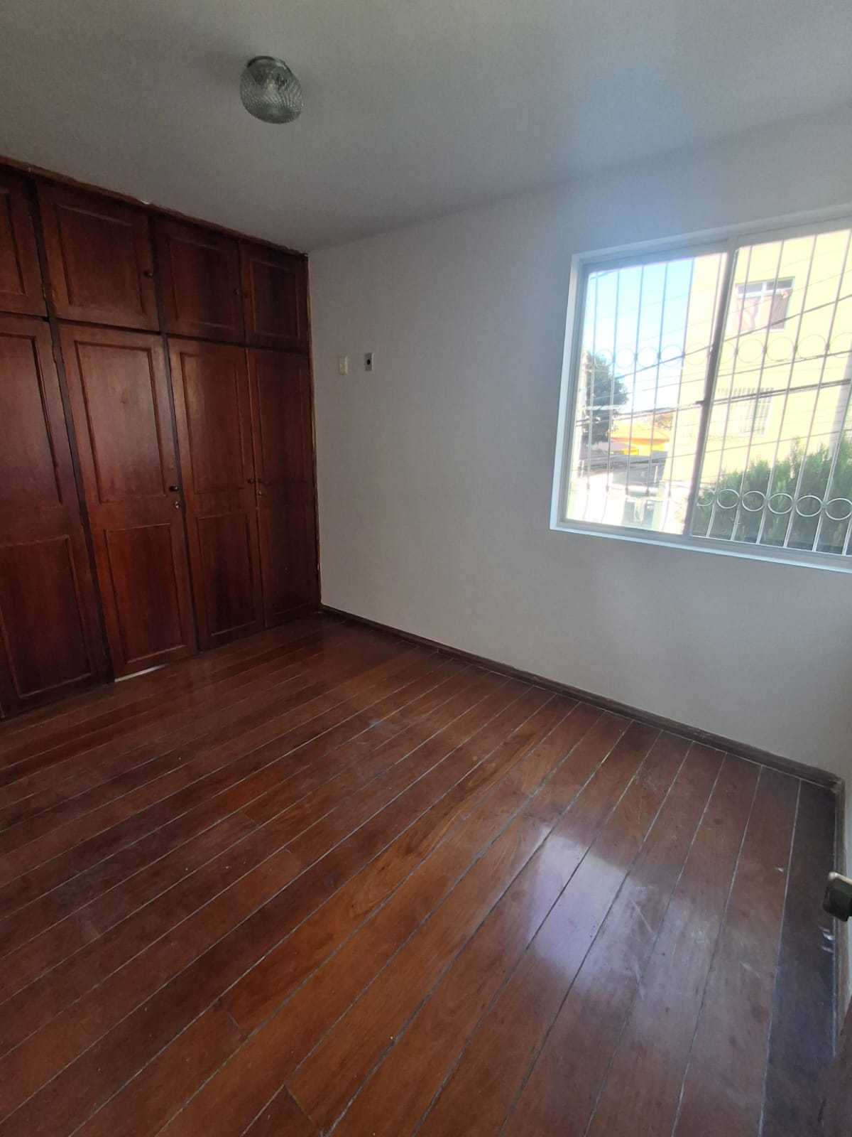 Apartamento para alugar com 3 quartos, 100m² - Foto 4