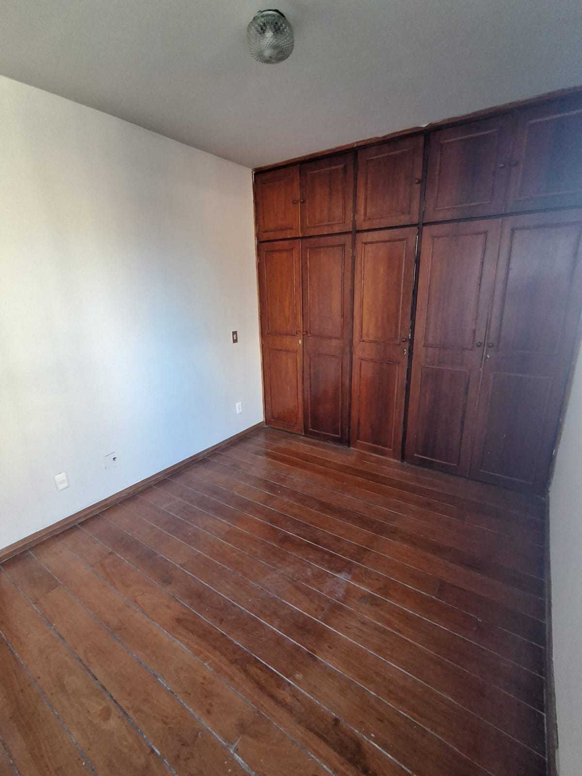 Apartamento para alugar com 3 quartos, 100m² - Foto 5