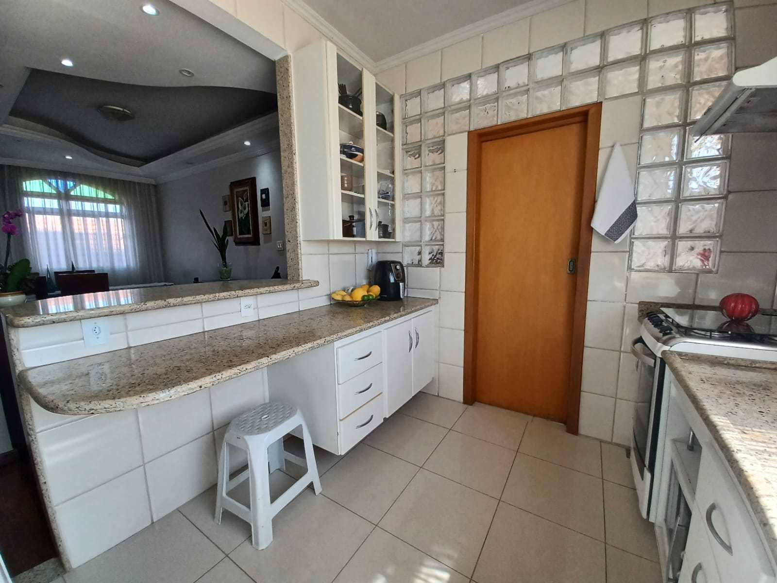 Apartamento à venda com 3 quartos, 68m² - Foto 14