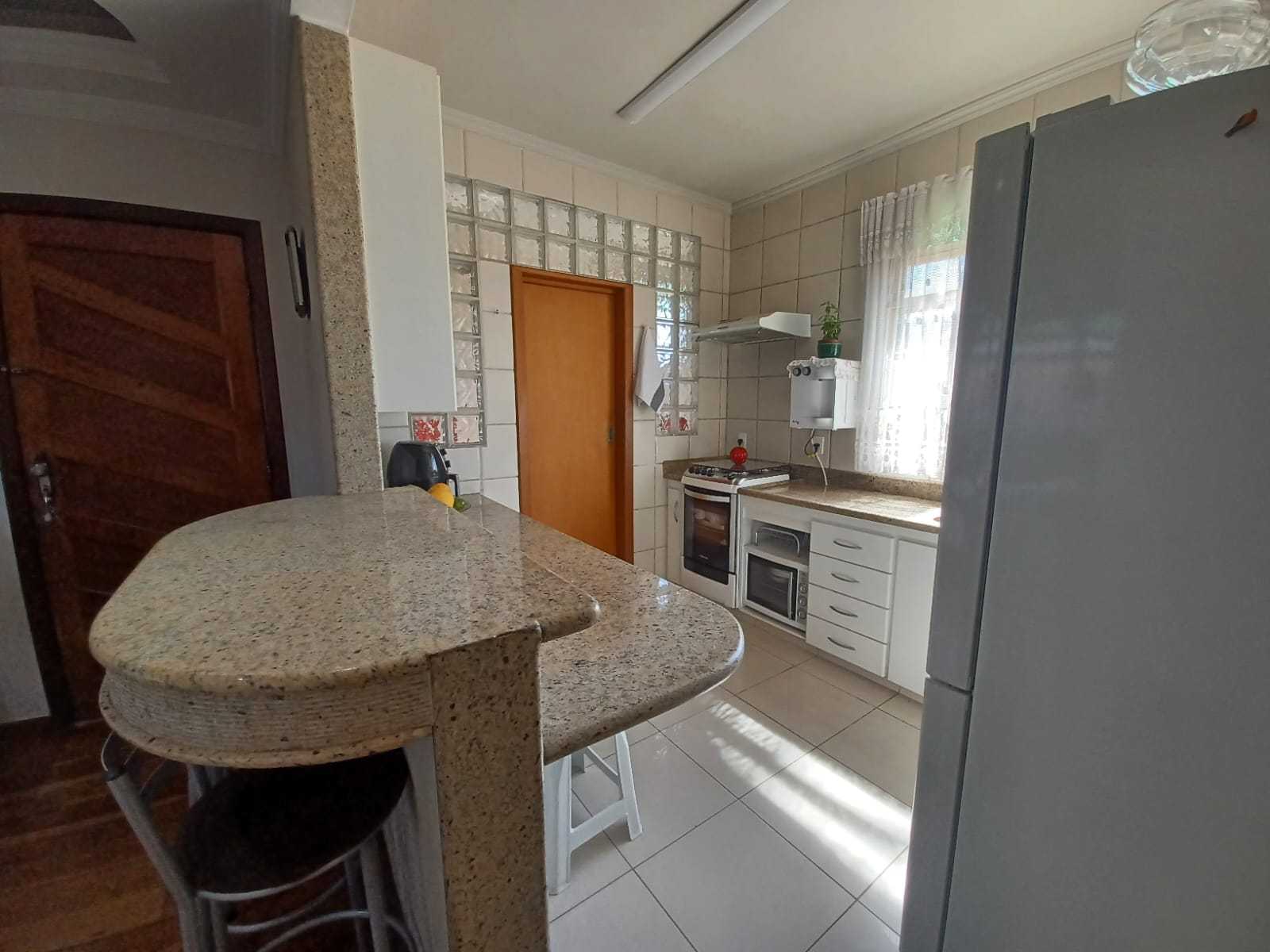 Apartamento à venda com 3 quartos, 68m² - Foto 18