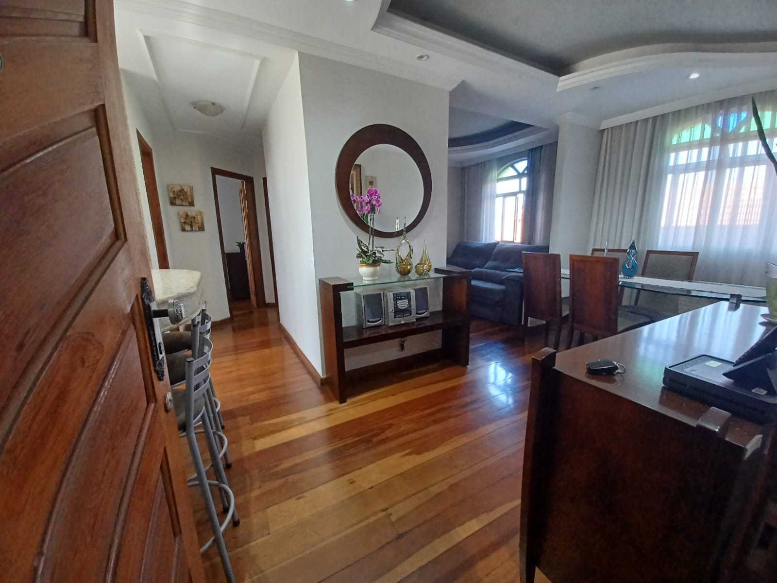 Apartamento à venda com 3 quartos, 68m² - Foto 1