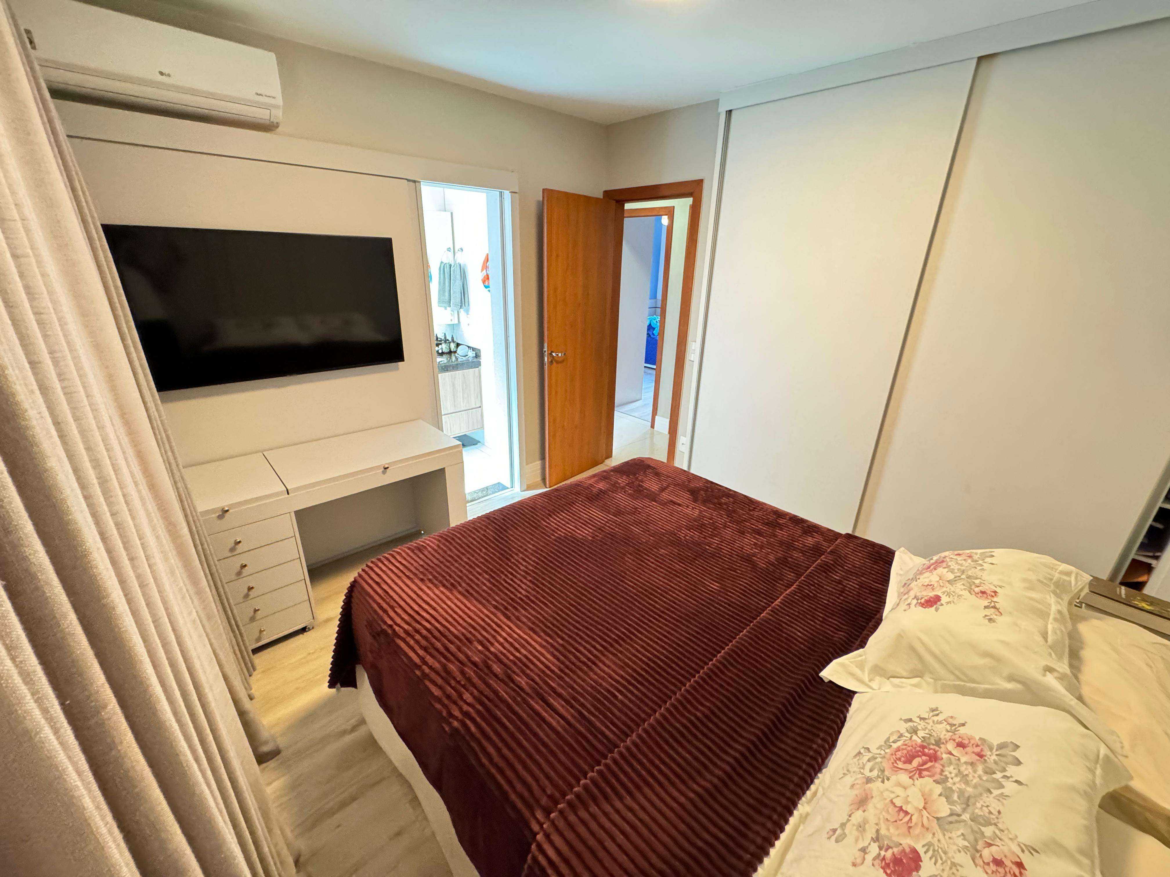 Apartamento à venda com 3 quartos, 130m² - Foto 8