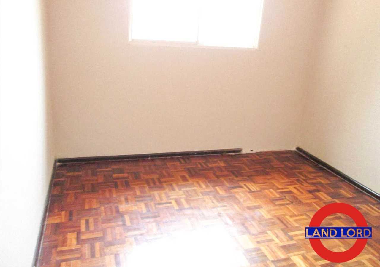 Casa à venda com 3 quartos, 200m² - Foto 7