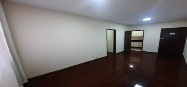 Apartamento à venda com 2 quartos, 64m² - Foto 4