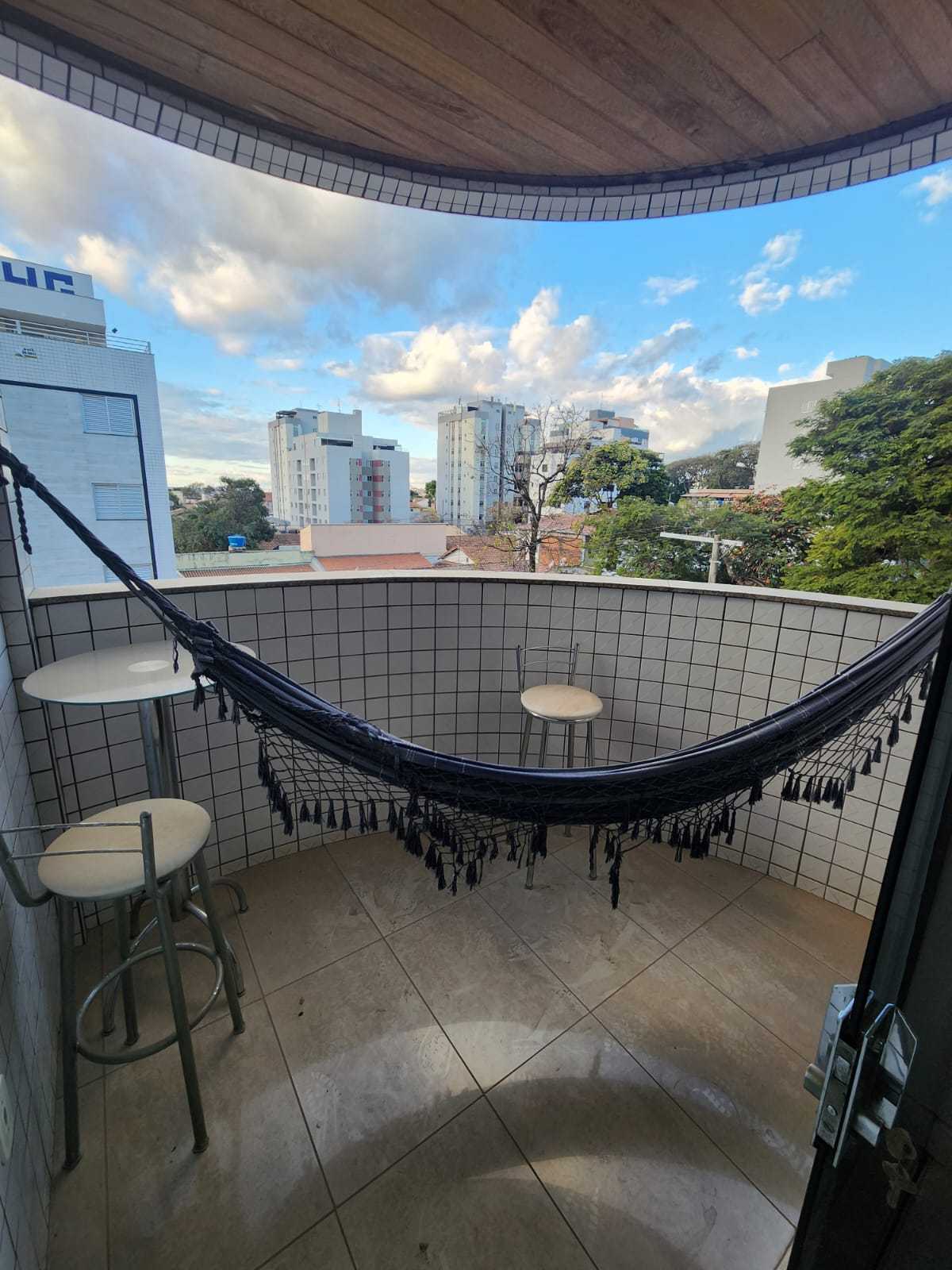 Apartamento à venda com 5 quartos, 200m² - Foto 6