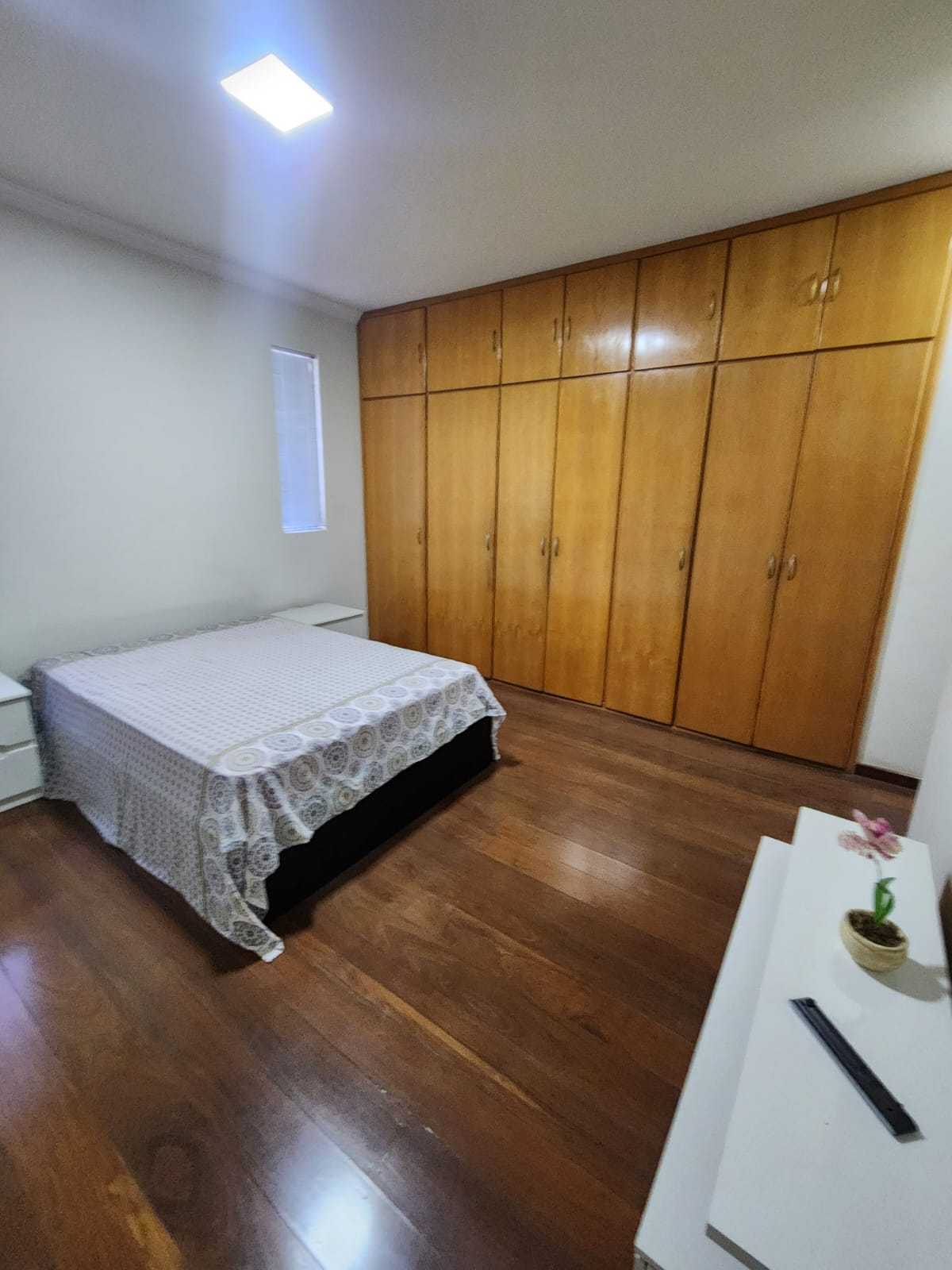 Apartamento à venda com 5 quartos, 200m² - Foto 13