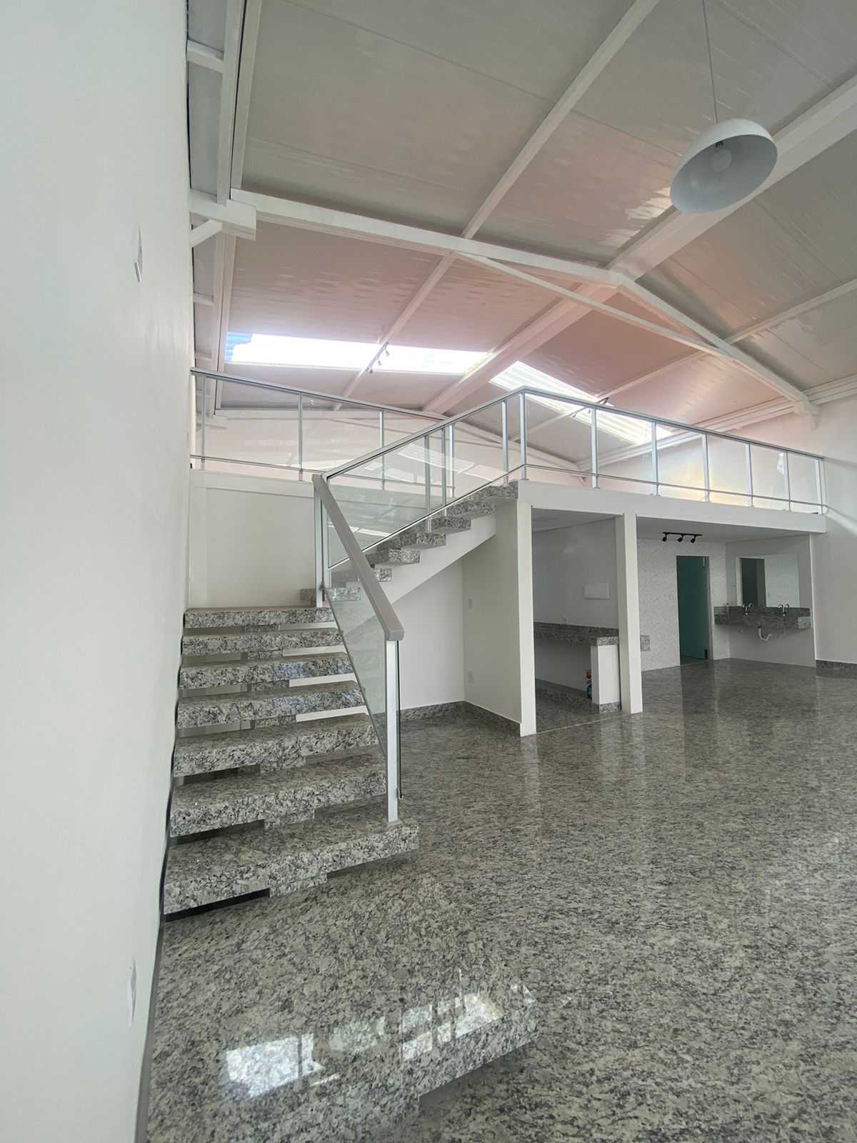 Depósito-Galpão-Armazém para alugar, 340m² - Foto 8