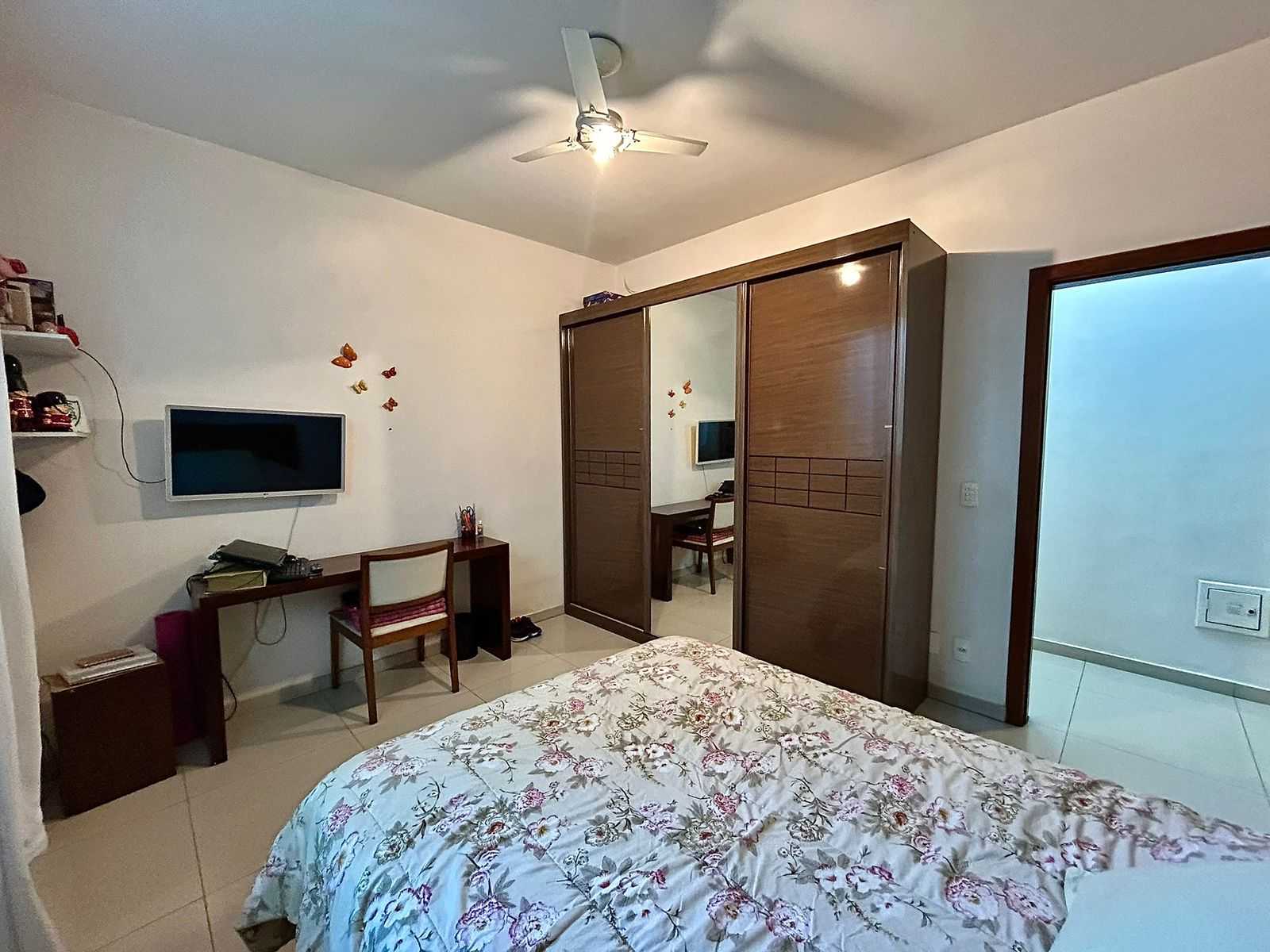 Casa à venda com 3 quartos, 170m² - Foto 18