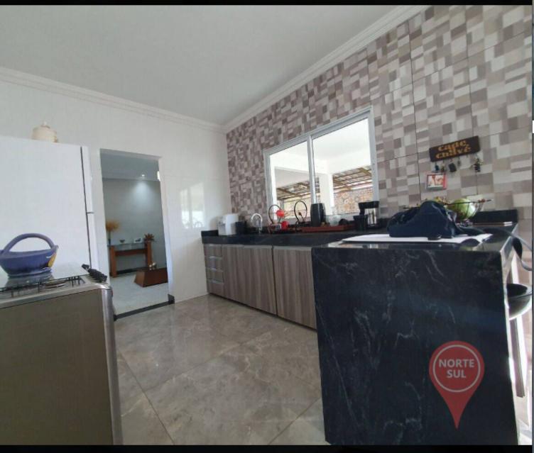 Casa à venda com 3 quartos, 80m² - Foto 18