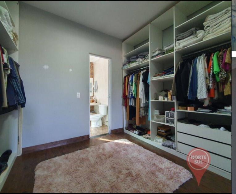 Casa à venda com 3 quartos, 80m² - Foto 3