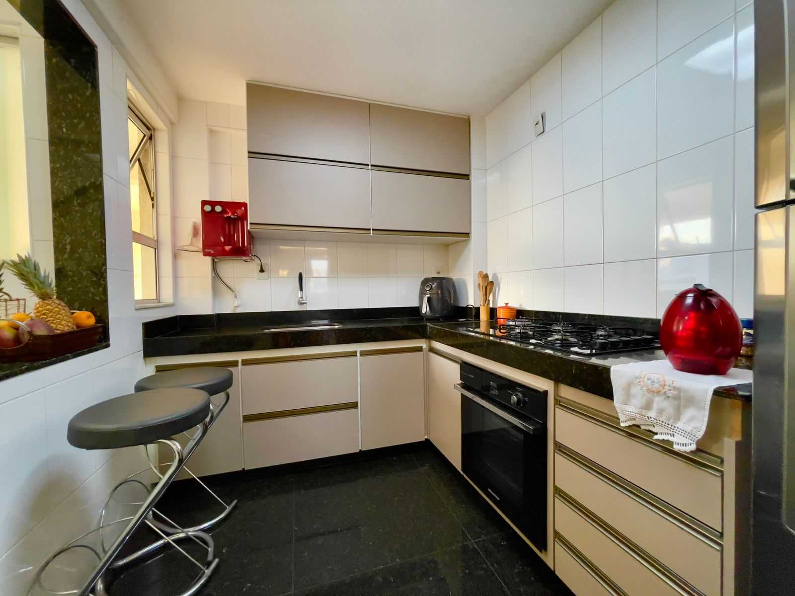 Cobertura à venda com 4 quartos, 190m² - Foto 18