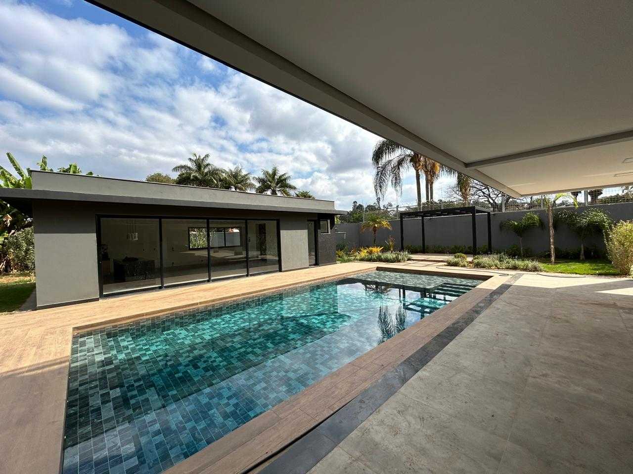 Casa à venda com 4 quartos, 657m² - Foto 8