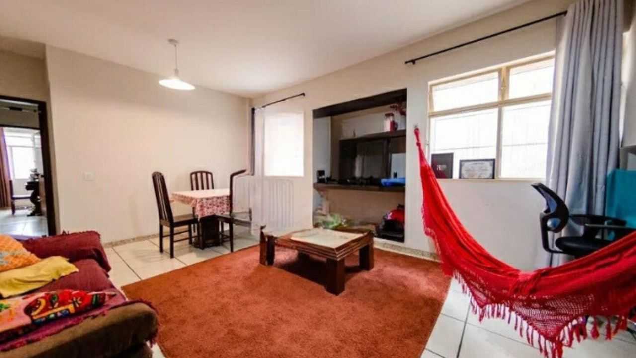 Apartamento à venda com 3 quartos, 101m² - Foto 2