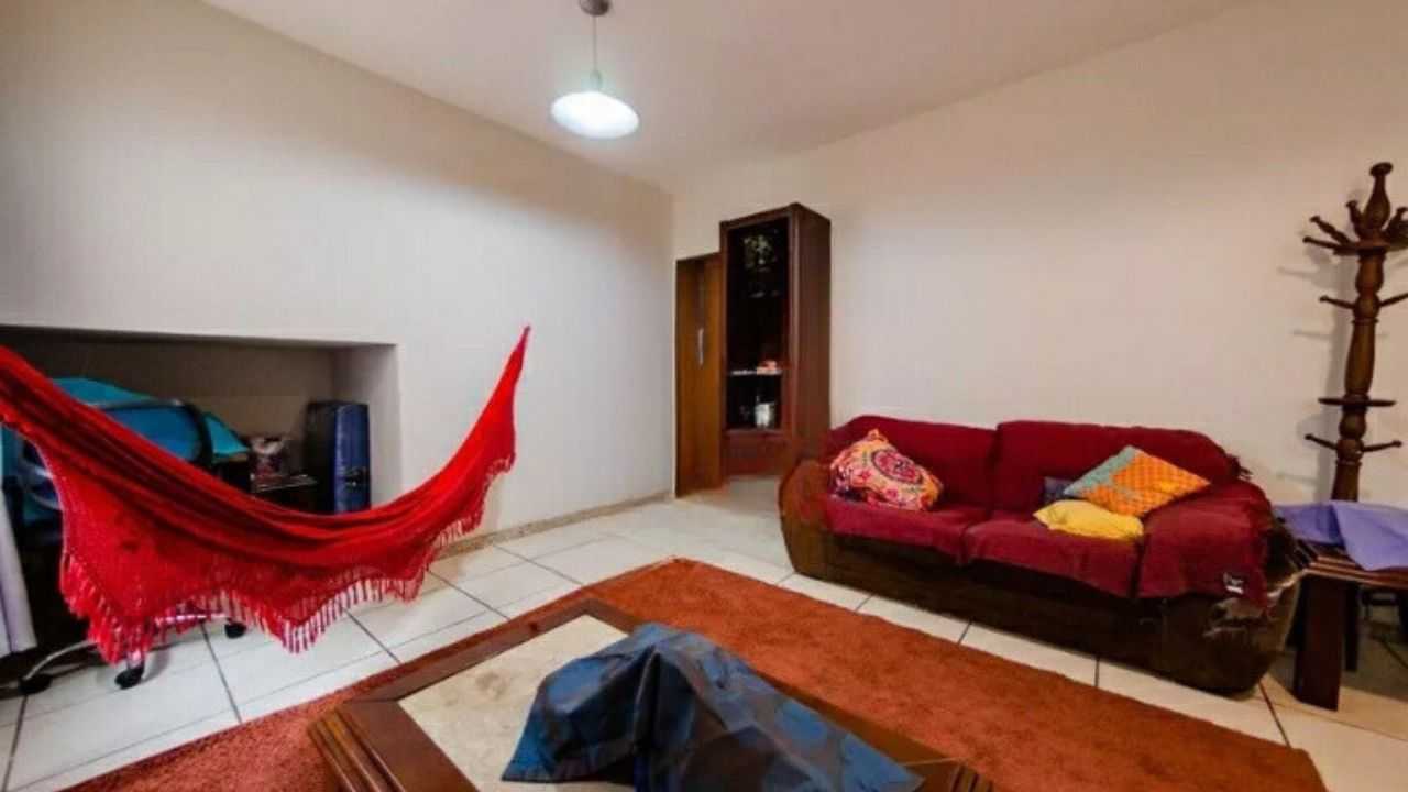 Apartamento à venda com 3 quartos, 101m² - Foto 1