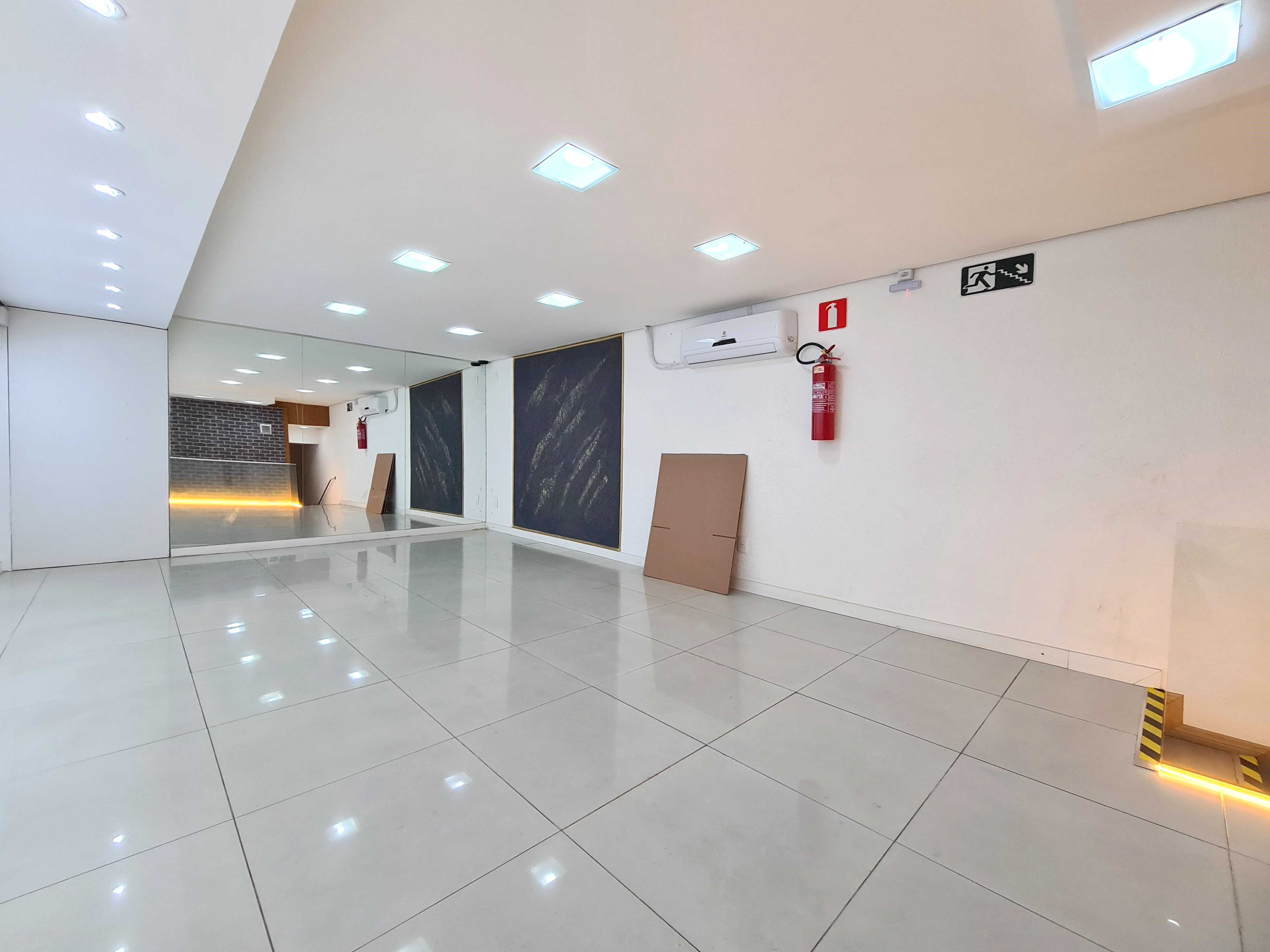 Loja-Salão para alugar, 45m² - Foto 12