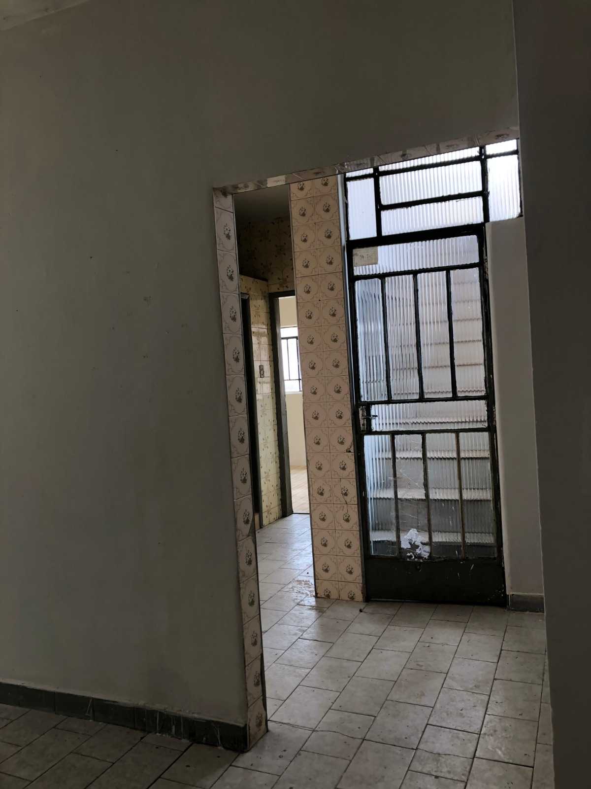 Casa à venda com 2 quartos, 360m² - Foto 13