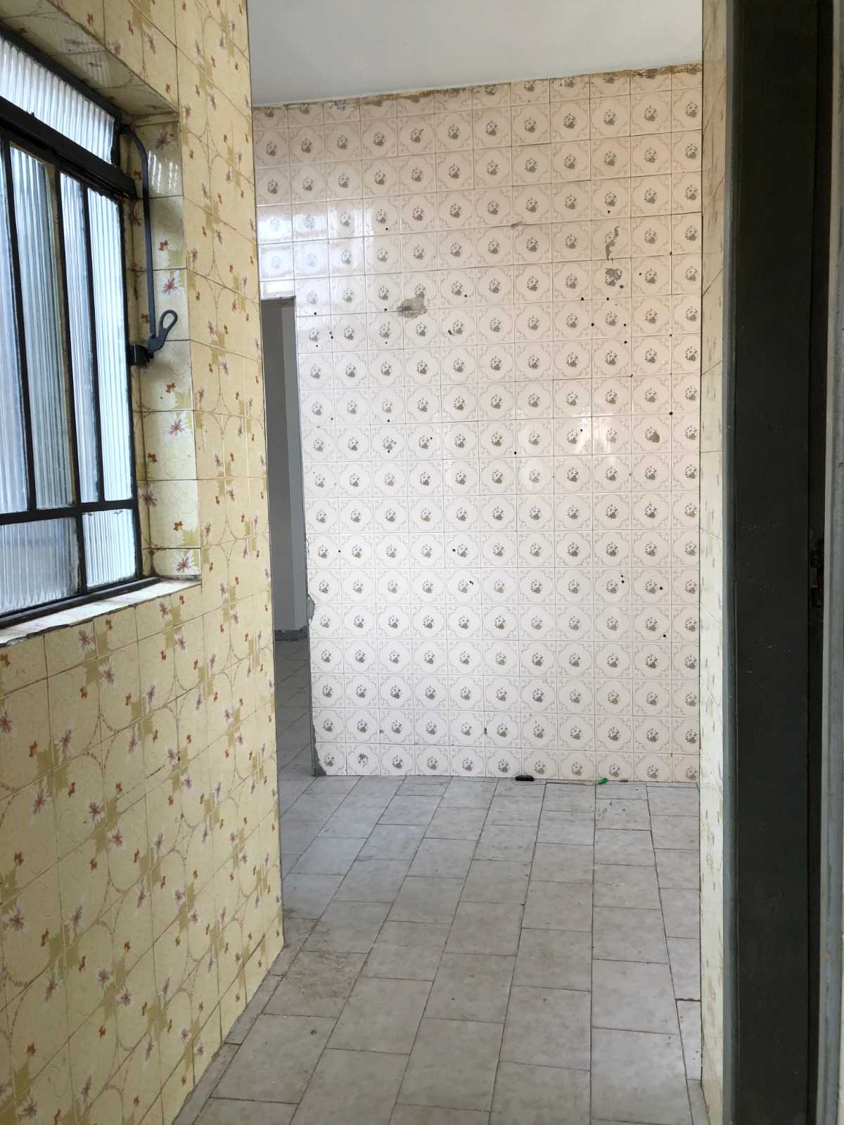 Casa à venda com 2 quartos, 360m² - Foto 12