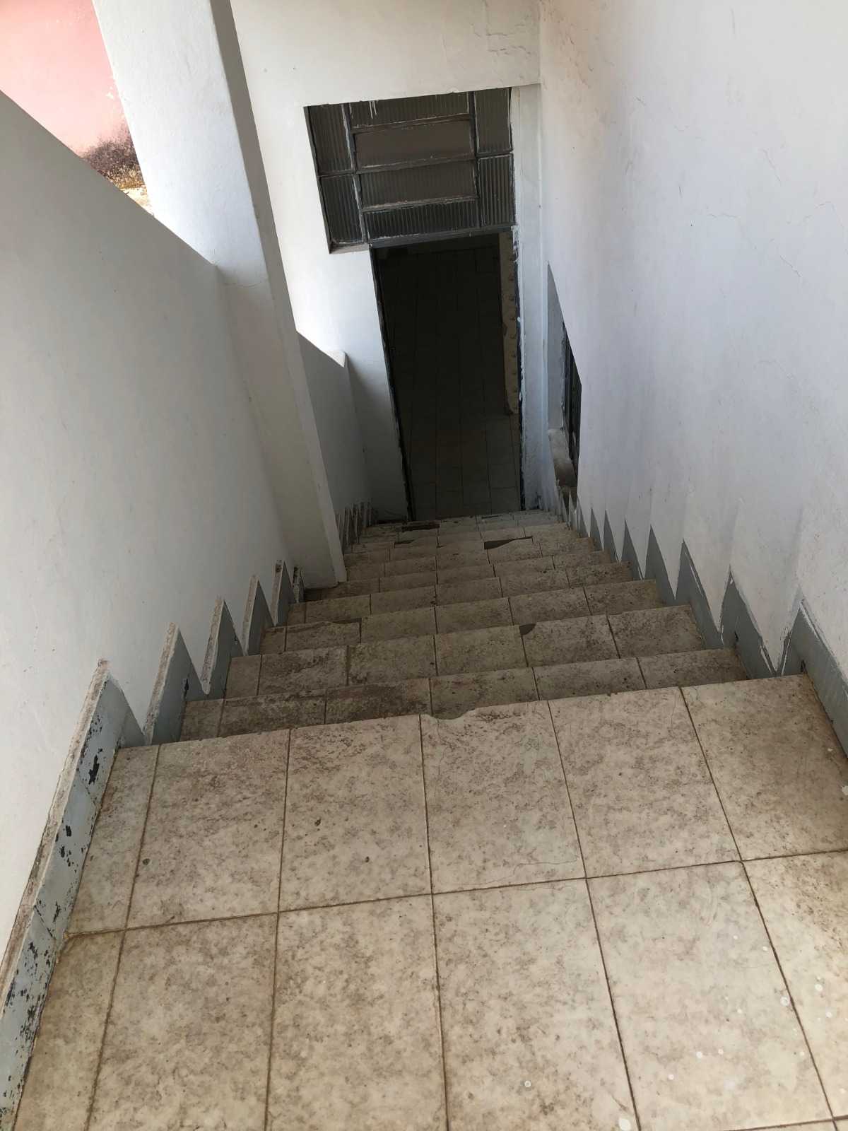 Casa à venda com 2 quartos, 360m² - Foto 20