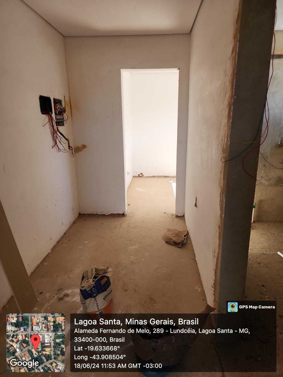 Casa à venda com 3 quartos, 360m² - Foto 6