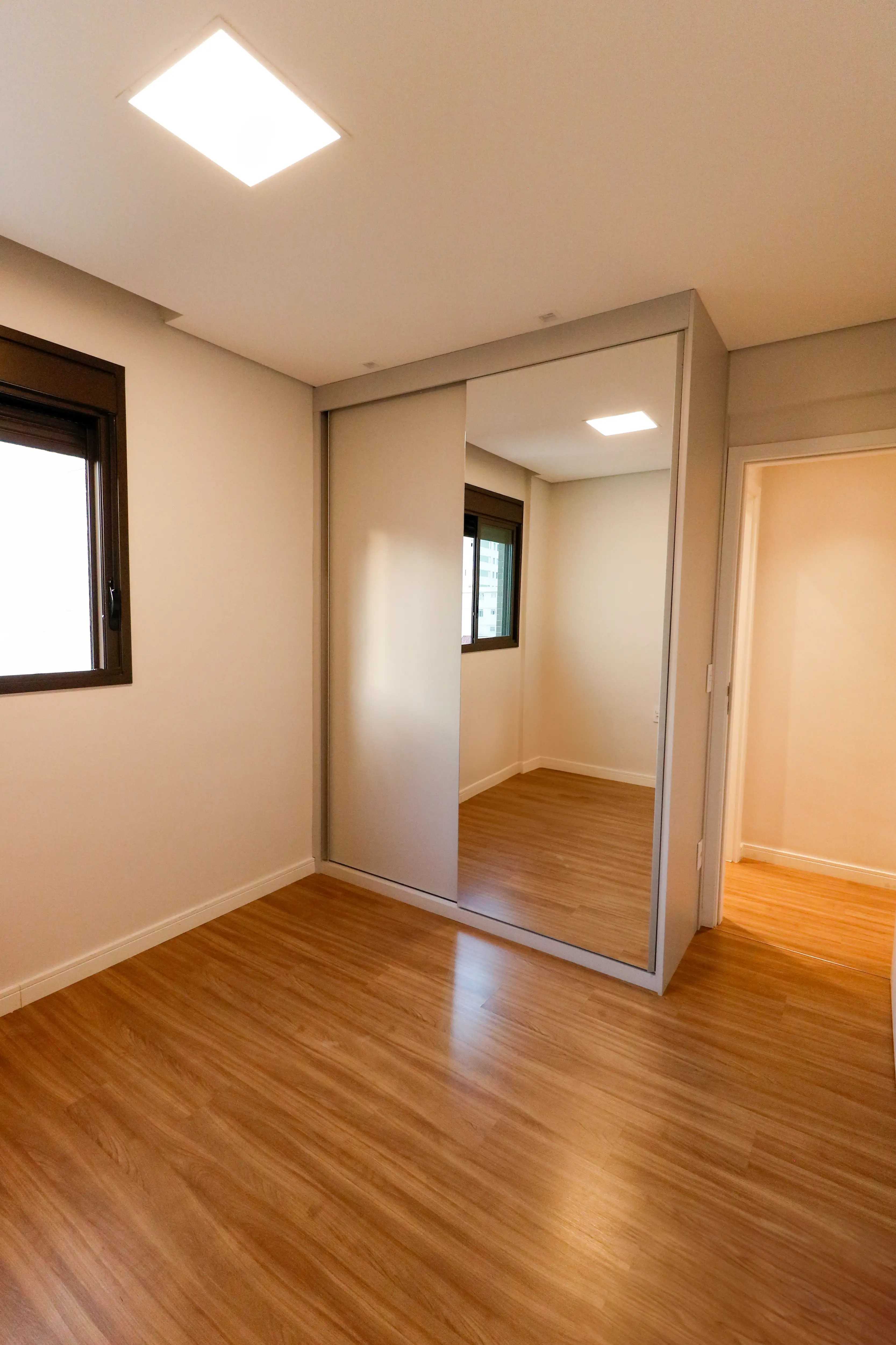 Apartamento à venda com 3 quartos, 86m² - Foto 5