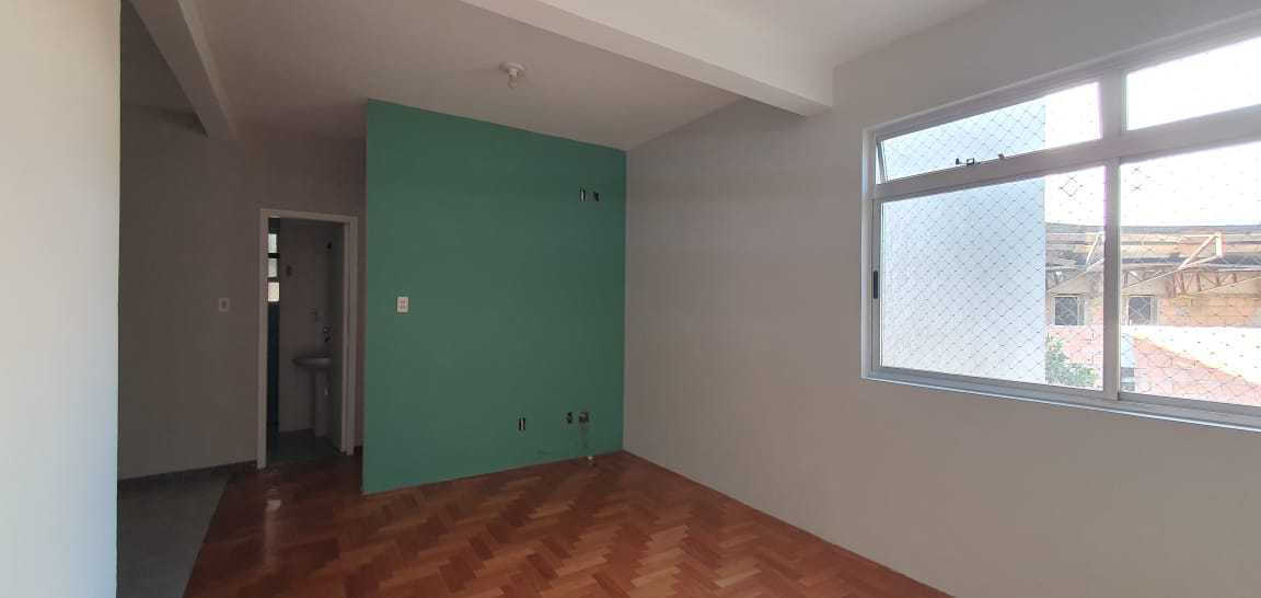 Apartamento para alugar com 2 quartos, 101m² - Foto 1