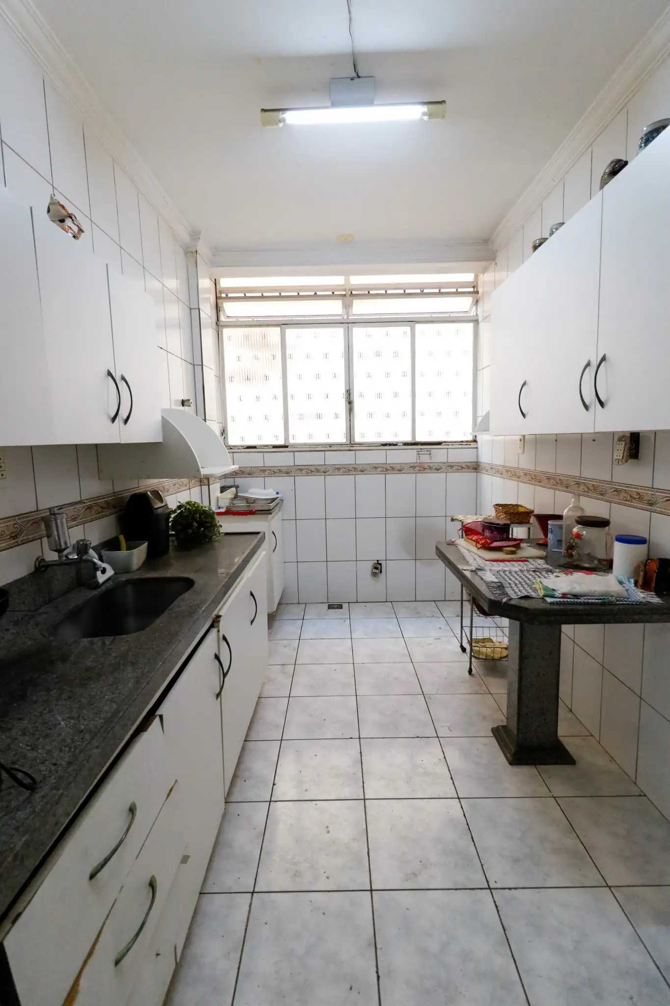 Apartamento à venda com 3 quartos, 110m² - Foto 13