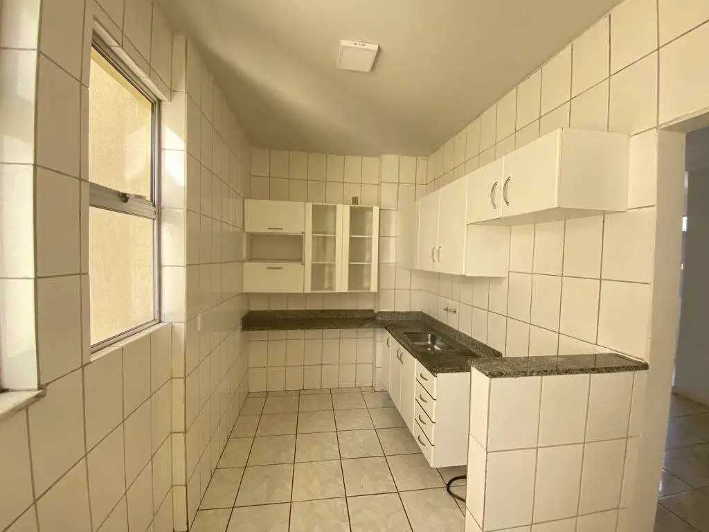 Apartamento à venda com 3 quartos, 74m² - Foto 3