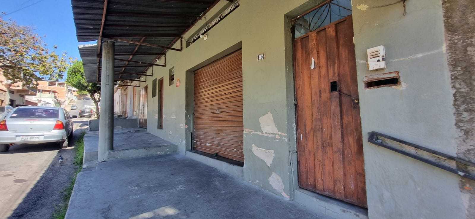 Casa à venda com 7 quartos, 250m² - Foto 9