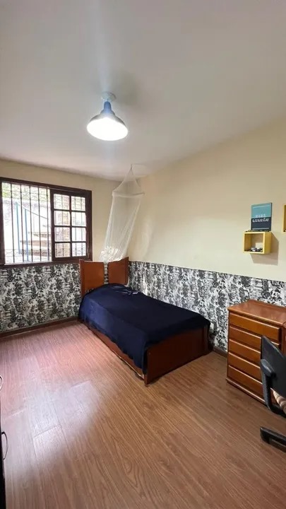 Casa à venda com 3 quartos, 198m² - Foto 10