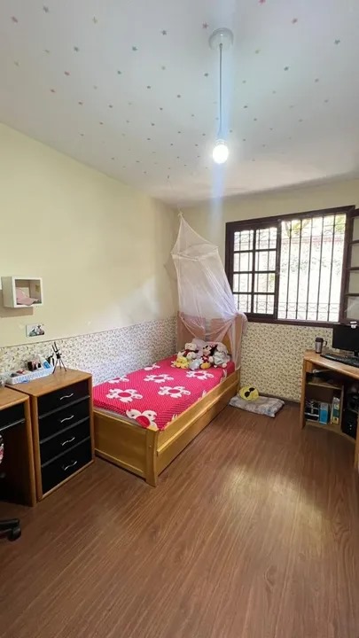 Casa à venda com 3 quartos, 198m² - Foto 12