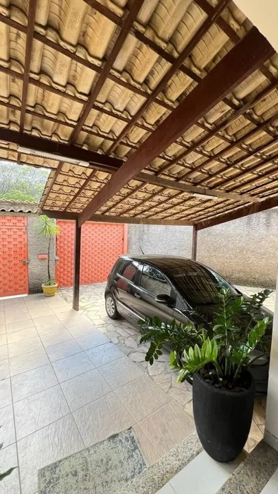 Casa à venda com 3 quartos, 198m² - Foto 3