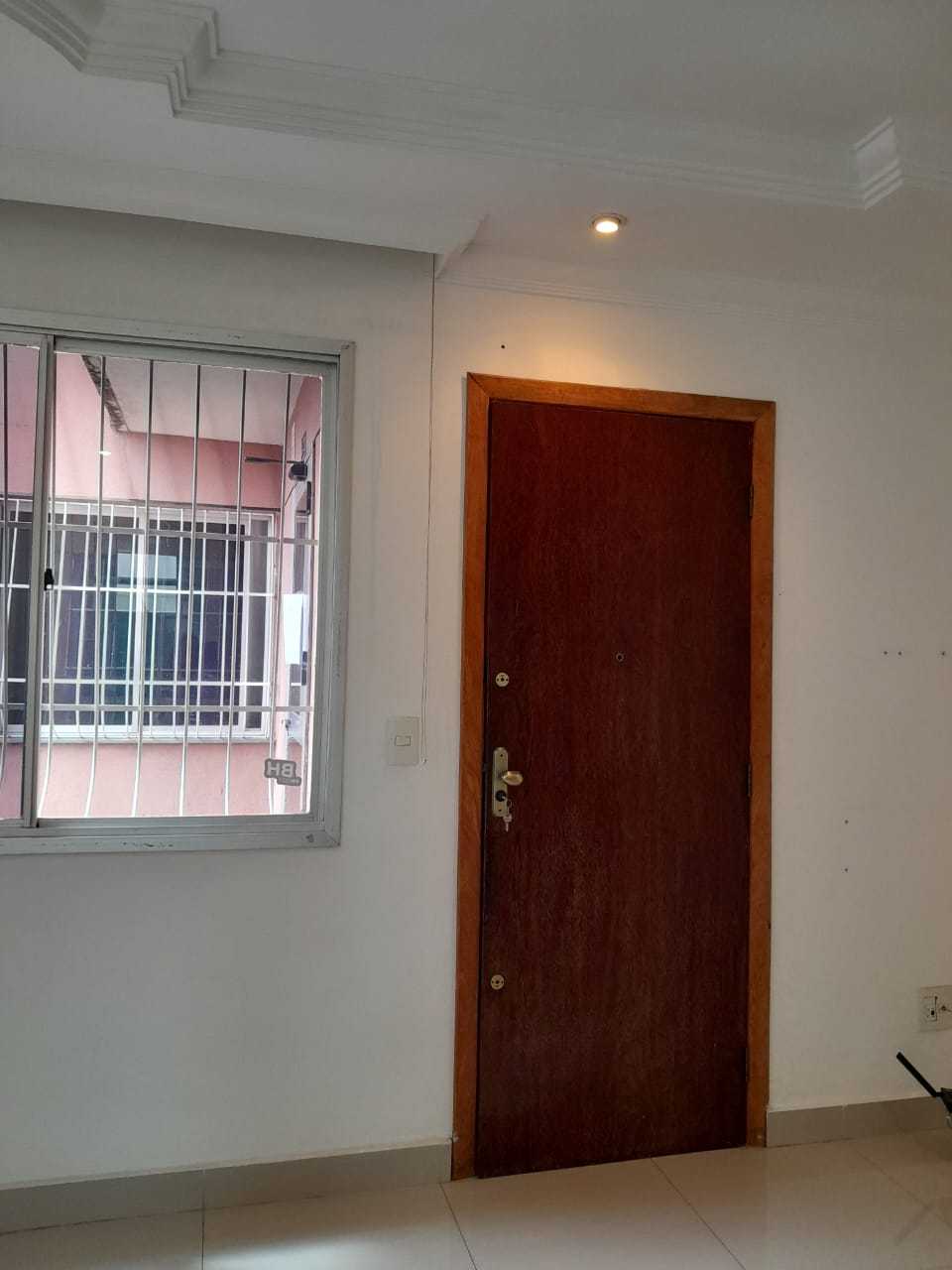 Apartamento à venda com 2 quartos, 52m² - Foto 1