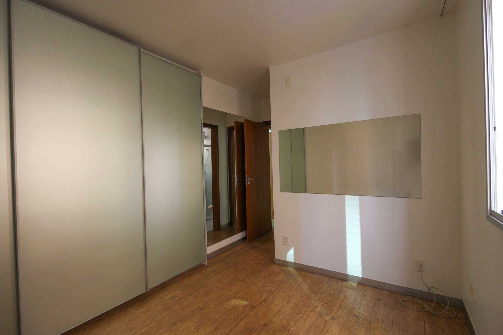 Apartamento à venda com 3 quartos, 83m² - Foto 17