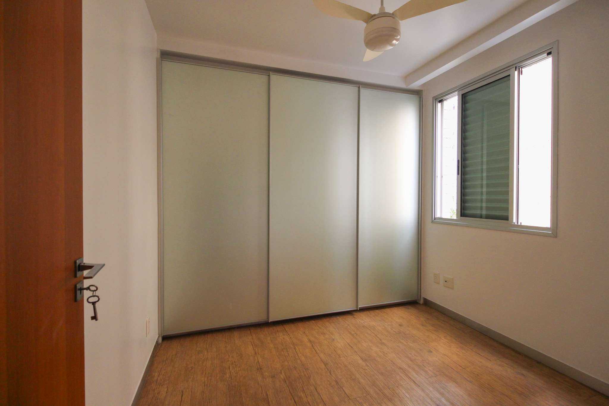 Apartamento à venda com 3 quartos, 83m² - Foto 8