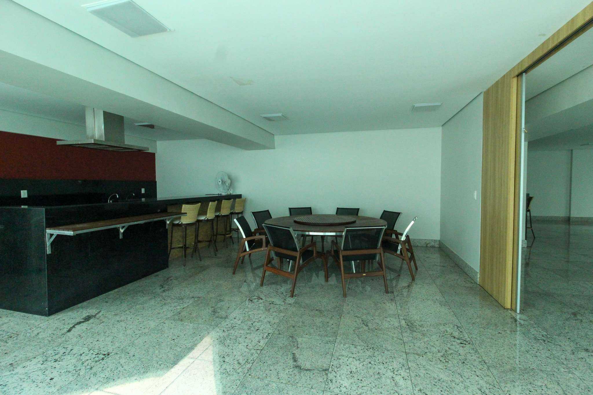 Apartamento à venda com 3 quartos, 83m² - Foto 2