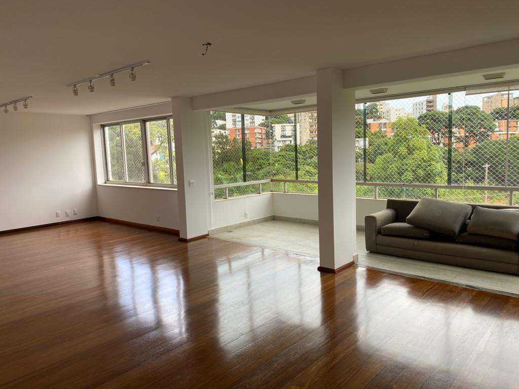 Apartamento à venda com 4 quartos, 270m² - Foto 1