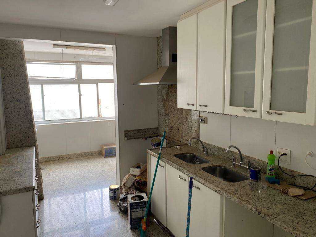 Apartamento à venda com 4 quartos, 270m² - Foto 20