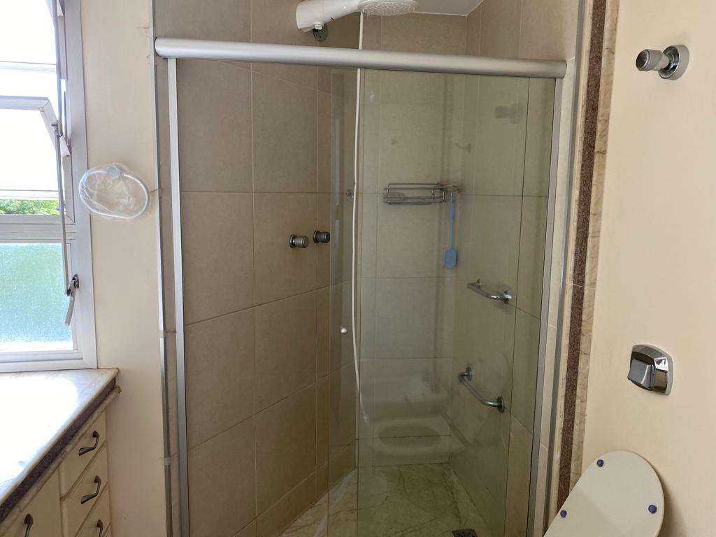 Apartamento à venda com 4 quartos, 270m² - Foto 11