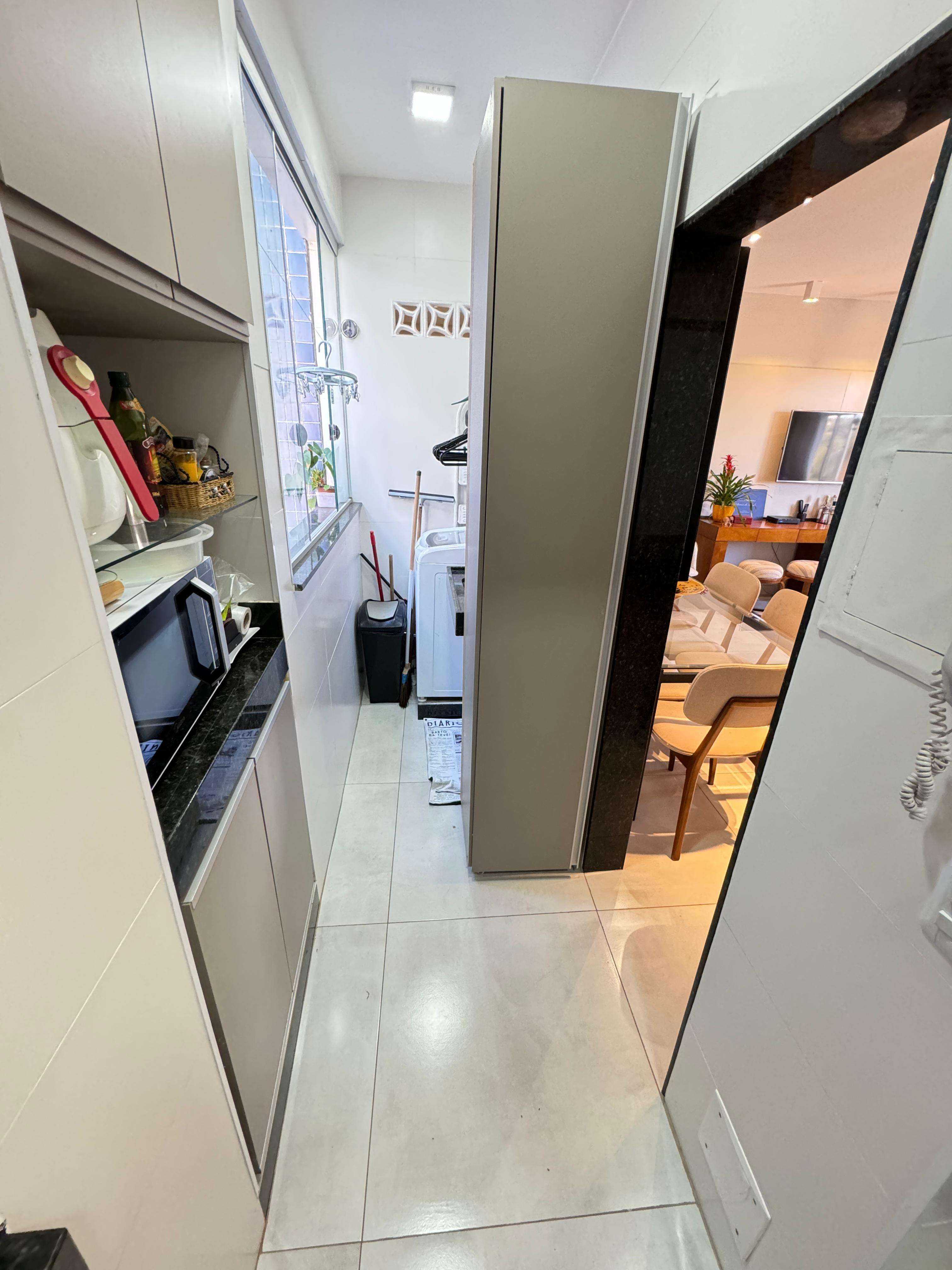 Apartamento à venda com 3 quartos, 74m² - Foto 9