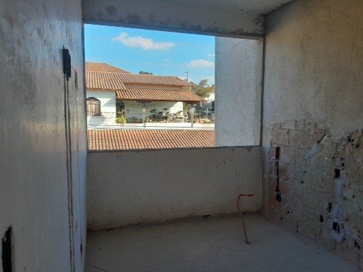 Casa à venda com 3 quartos, 70m² - Foto 12