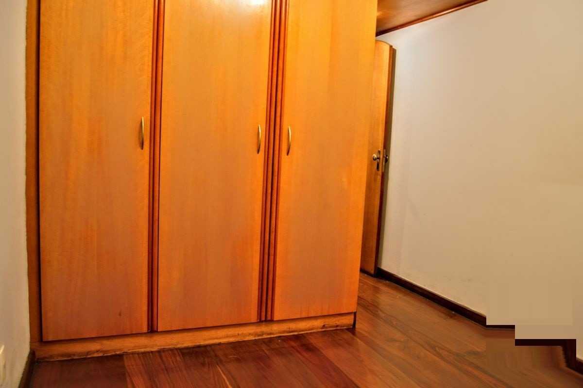 Apartamento à venda com 4 quartos, 137m² - Foto 7