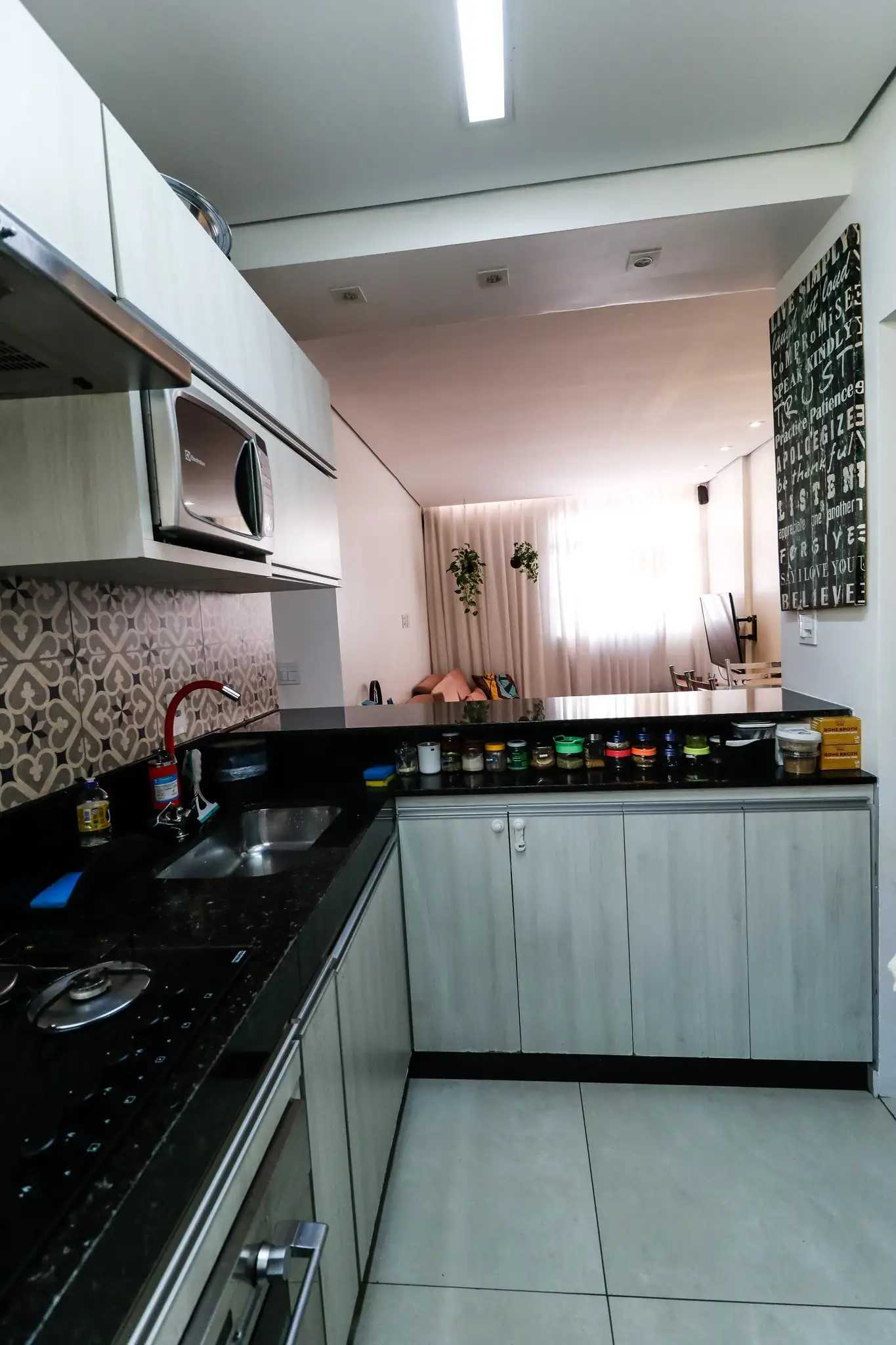 Apartamento à venda com 2 quartos, 60m² - Foto 8