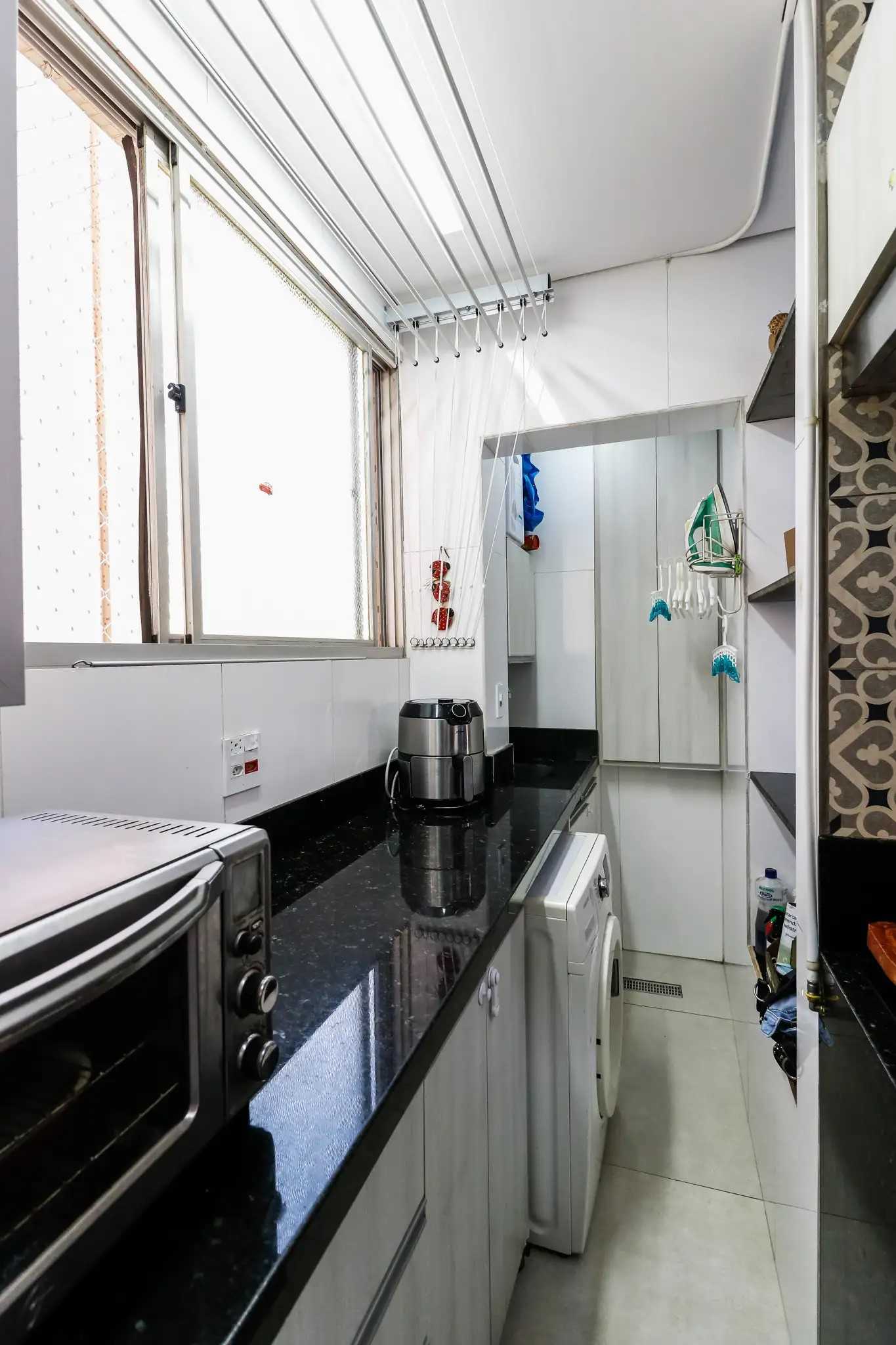 Apartamento à venda com 2 quartos, 60m² - Foto 5