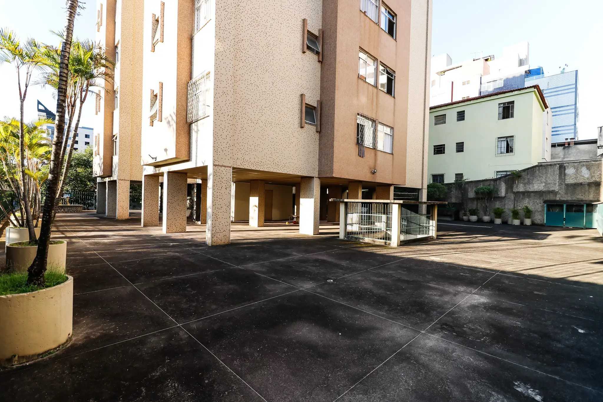 Apartamento à venda com 2 quartos, 60m² - Foto 24