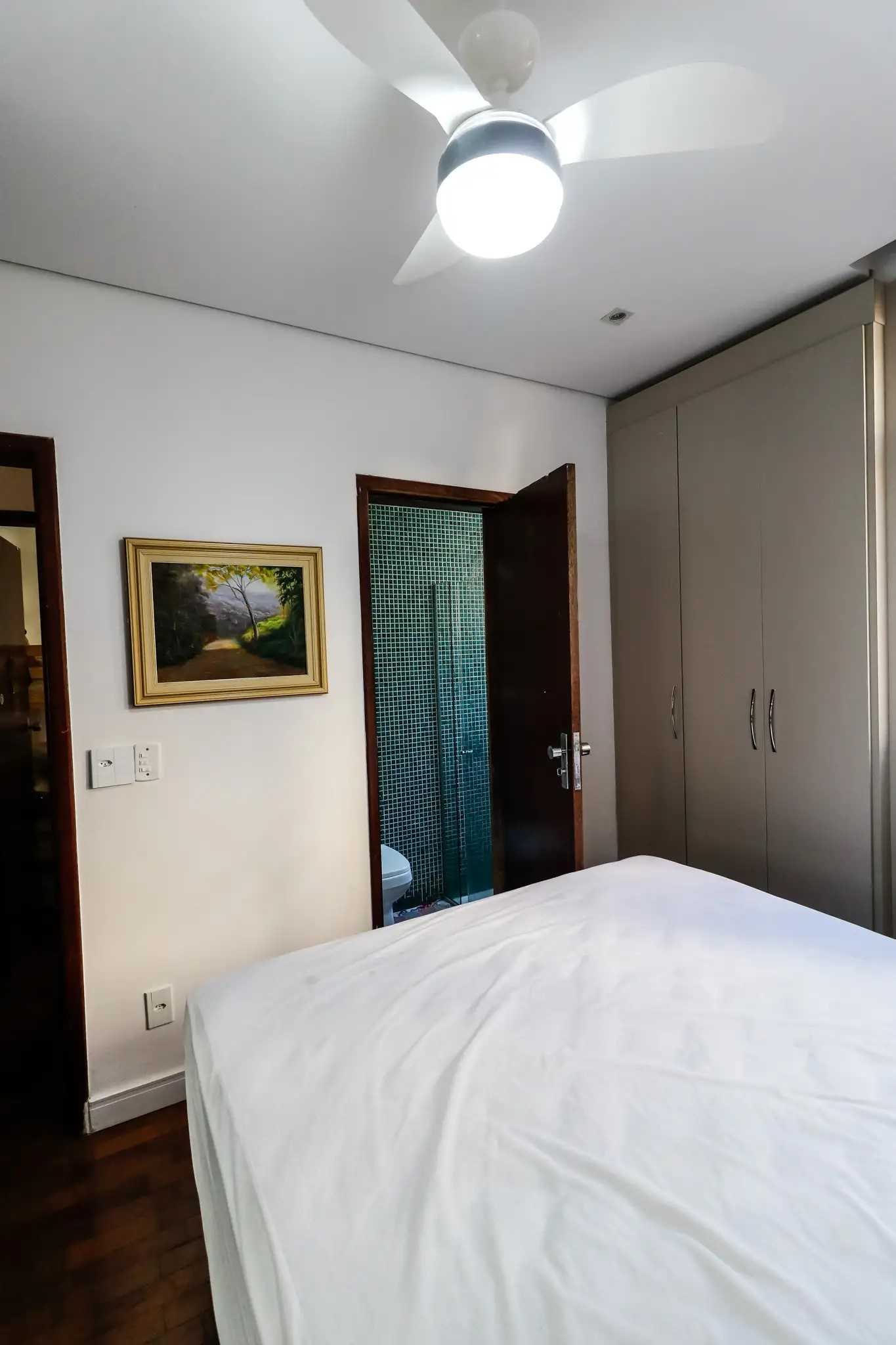 Apartamento à venda com 2 quartos, 60m² - Foto 7