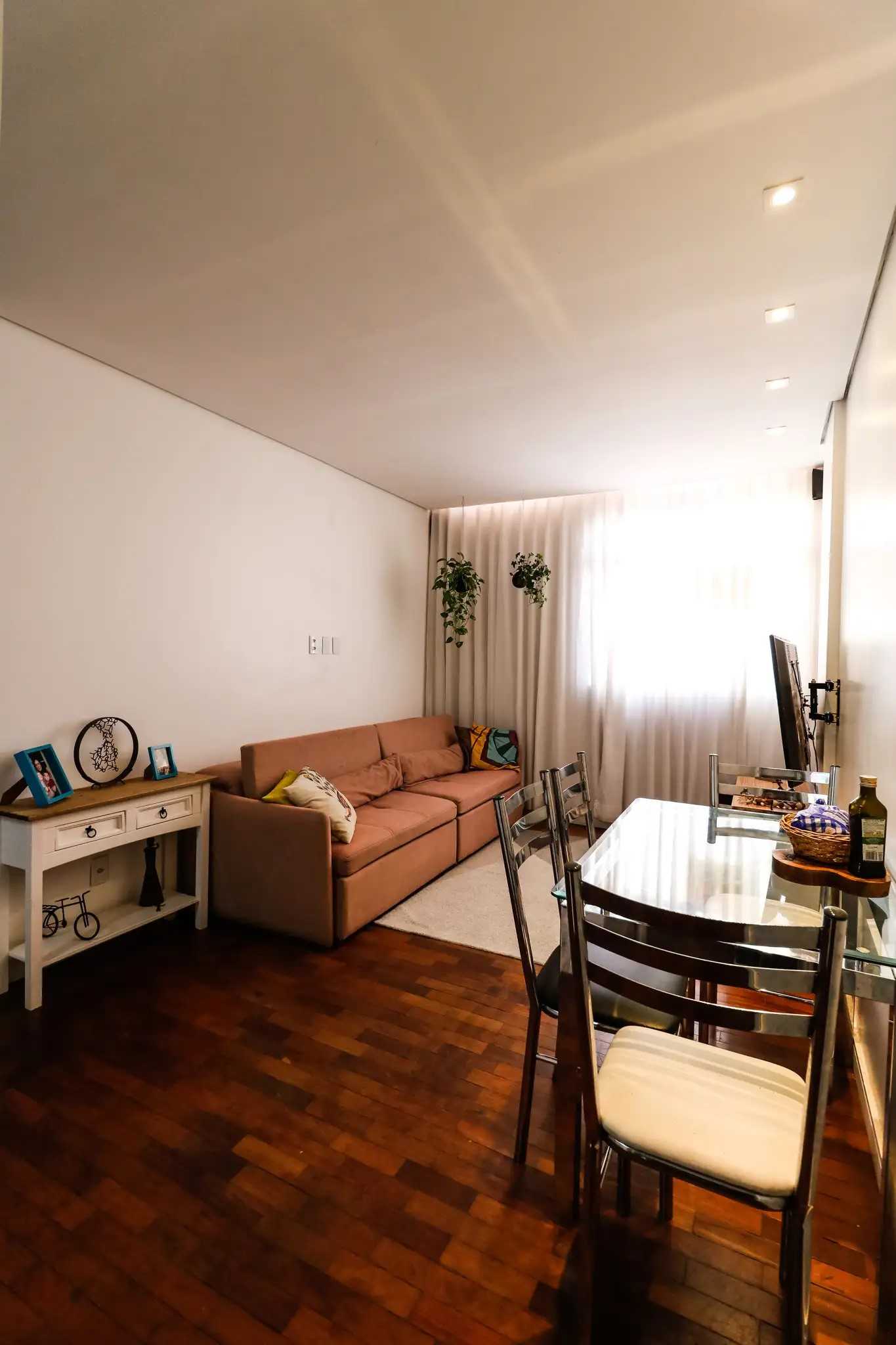 Apartamento à venda com 2 quartos, 60m² - Foto 15